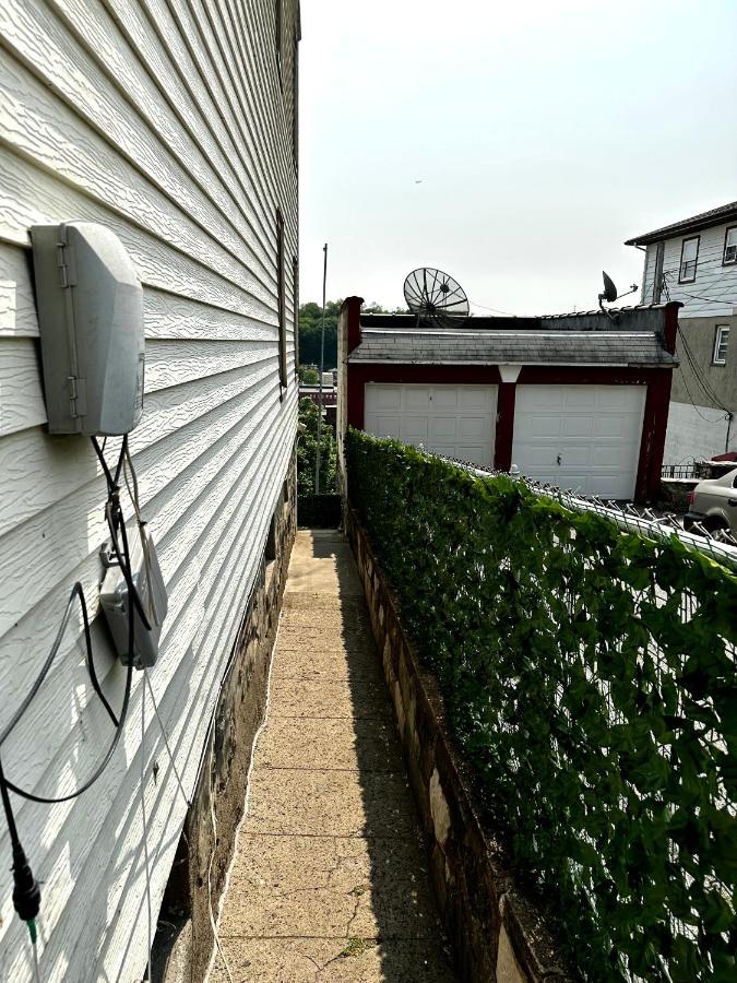 6-A Diamond In Yonkers, Ny Lägenhet Exteriör bild